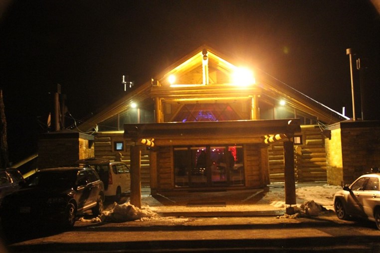 L apres Opening Christmas BASH